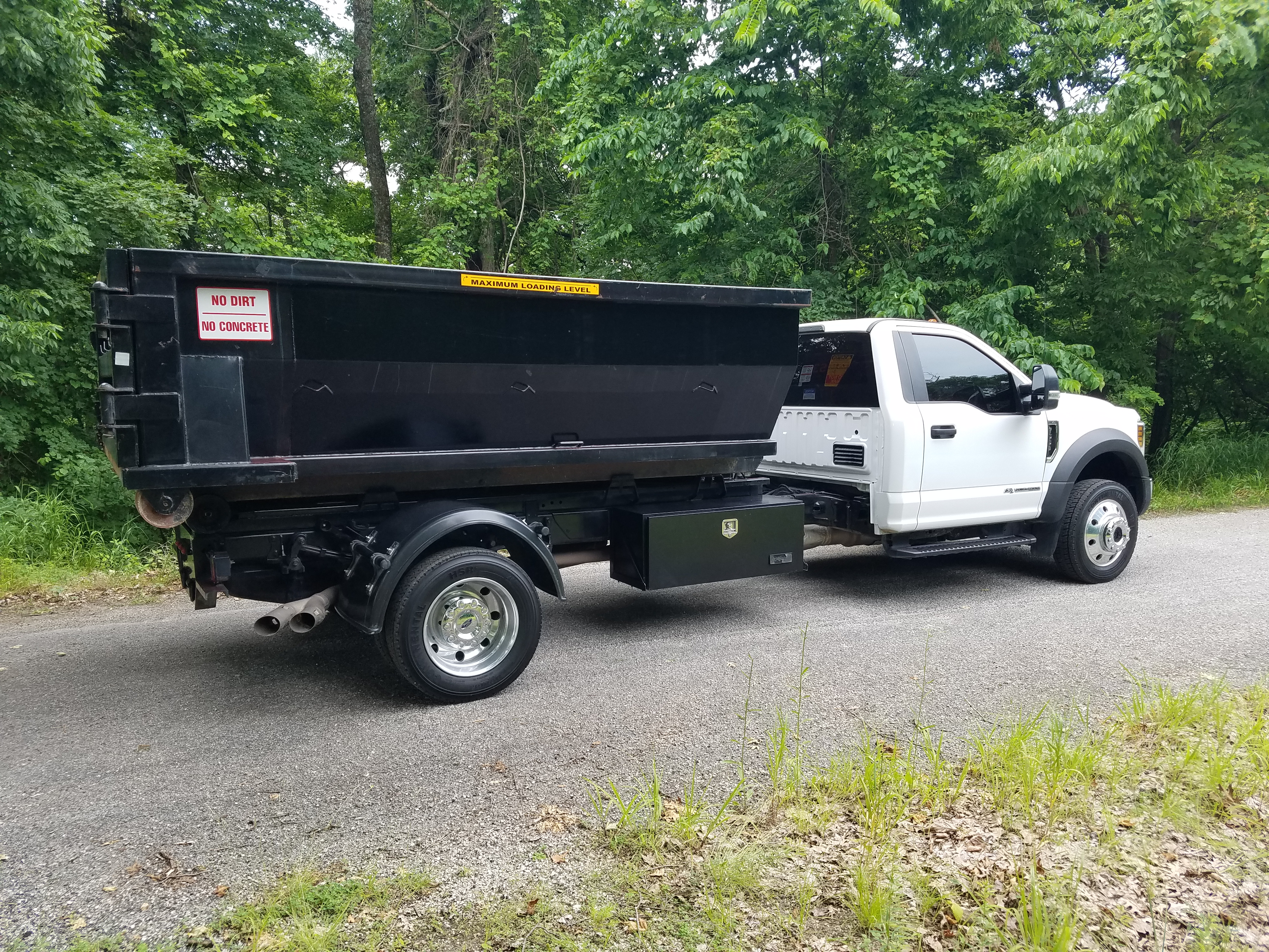 X Dumpsters 10 cubic foot roll-off dumpster